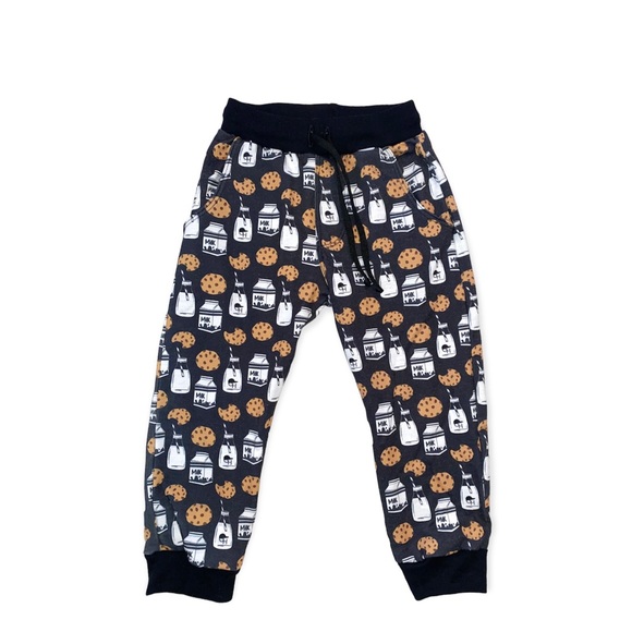 🥛🍪George Hats Joggers🍪🥛 - Picture 5 of 5